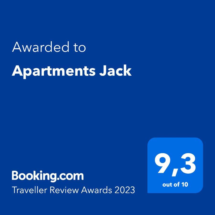 Apartments Jack Bihac Luaran gambar